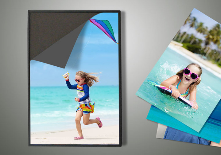 Magnetic Float Frame + 3 Easy Fix Prints - Portrait Sizes